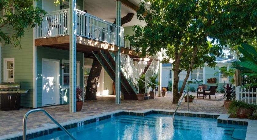 Seaglass Inn — 4-Star Luxury Hotel in Melbourne Beach, United States