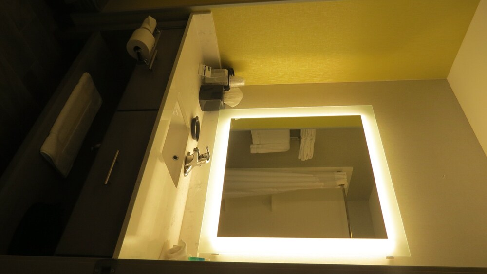Holiday Inn Express & Suites Shippensburg by IHG - photo 45