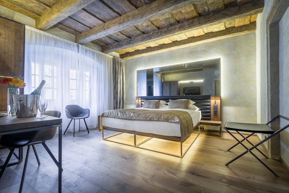 Hotel Waldstein - carbon neutral hotel in Prague