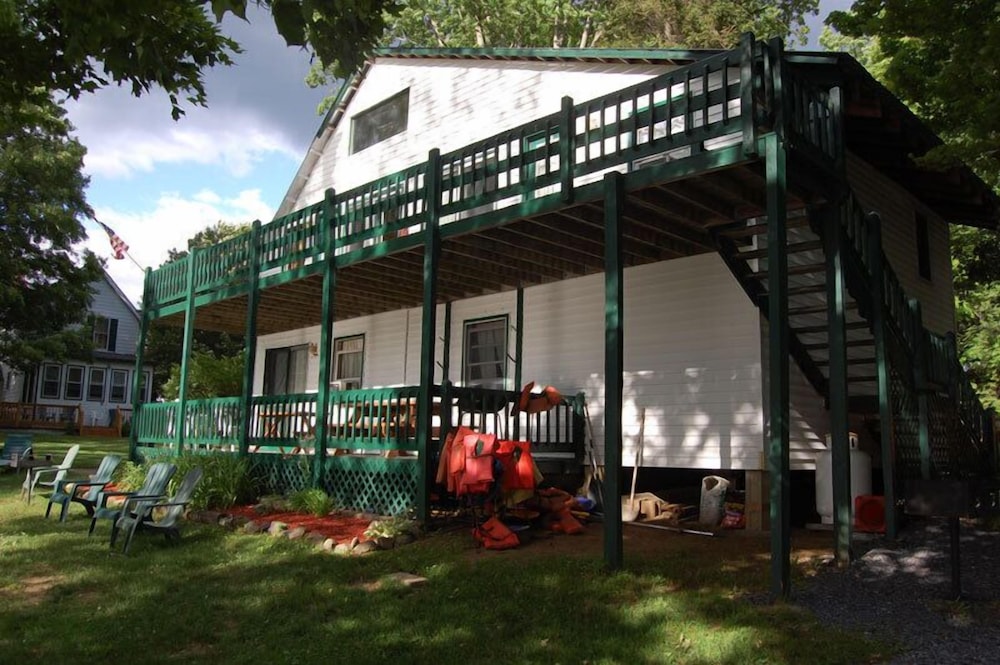 The Elms Waterfront Cottages - photo 70