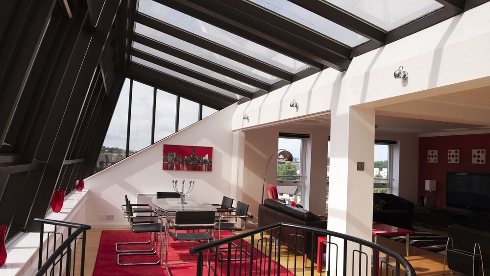 Hydro City Center Penthouse