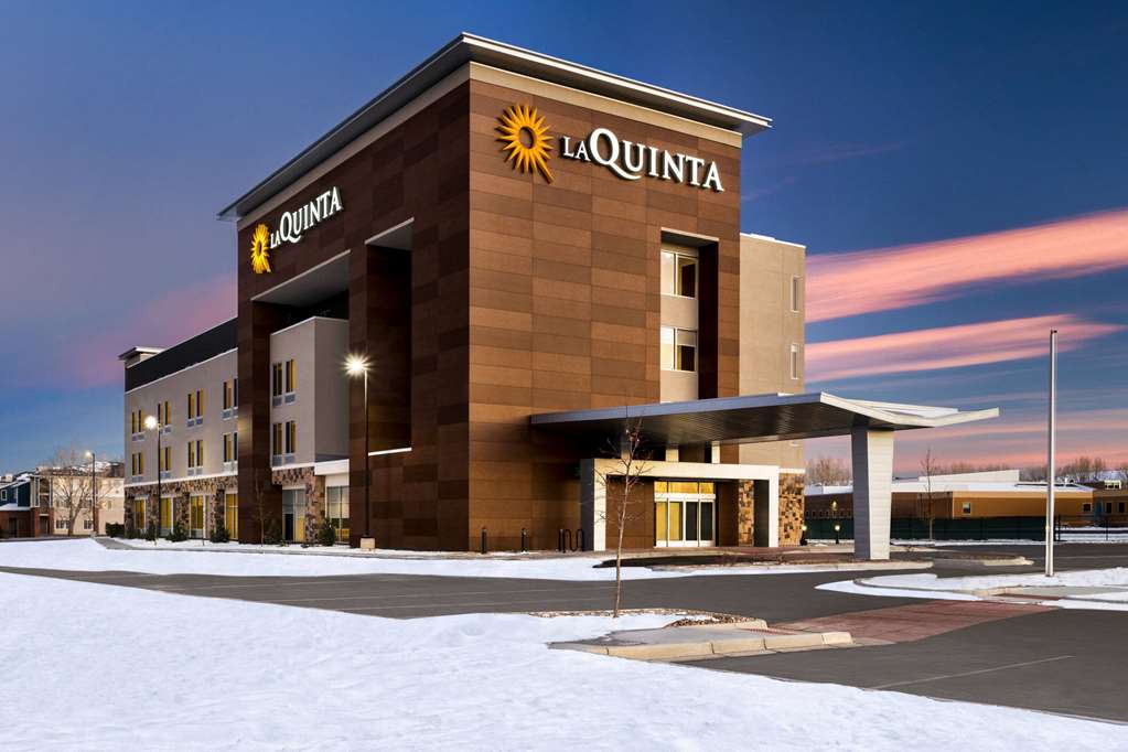 La Quinta Inn & Suites by Wyndham Denver Parker - photo 5