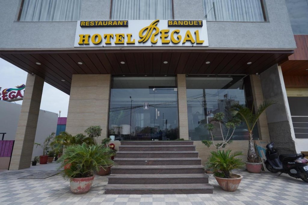 Hotel Regal By Rhytham - last minute hotel in Jaipur
