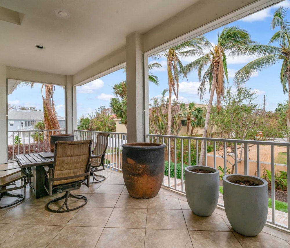 Siesta Key Marvel Pool SPA Deeded Beach Access - photo 53