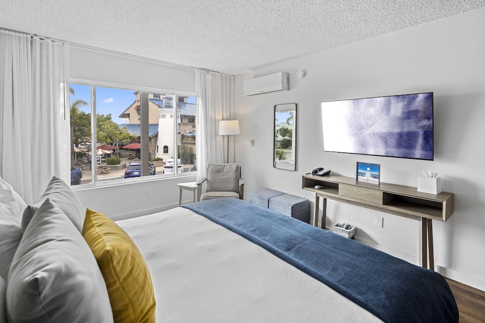 Sea Harbor Hotel - photo 10