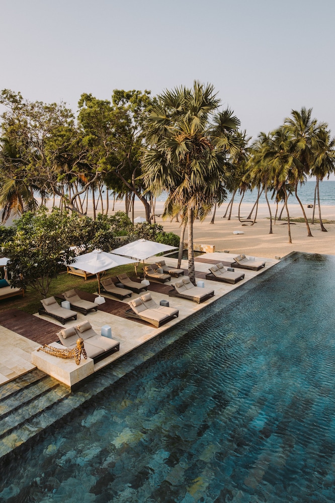 Karpaha Sands — 4-Star Luxury Hotel in Batticaloa, Sri Lanka