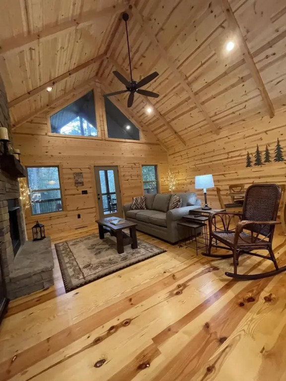 Hollow Tree Hideaway Coosawattee River Resort 2 - photo 12