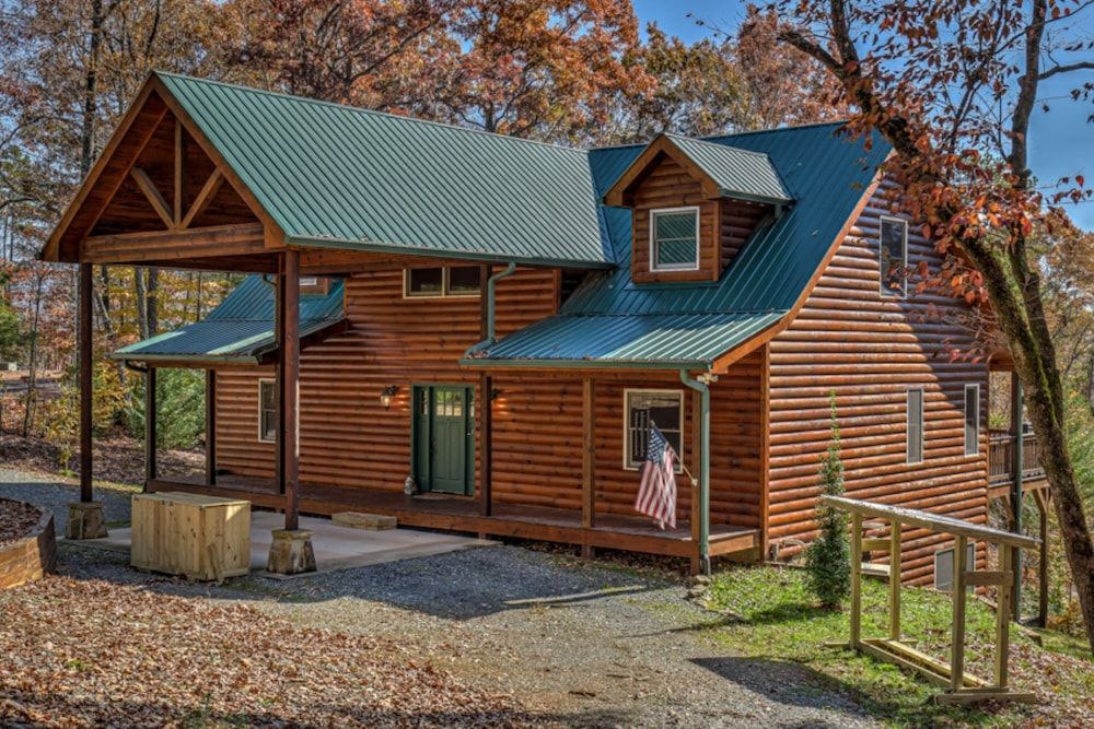 Rudy’s Retreat in Ellijay, United States