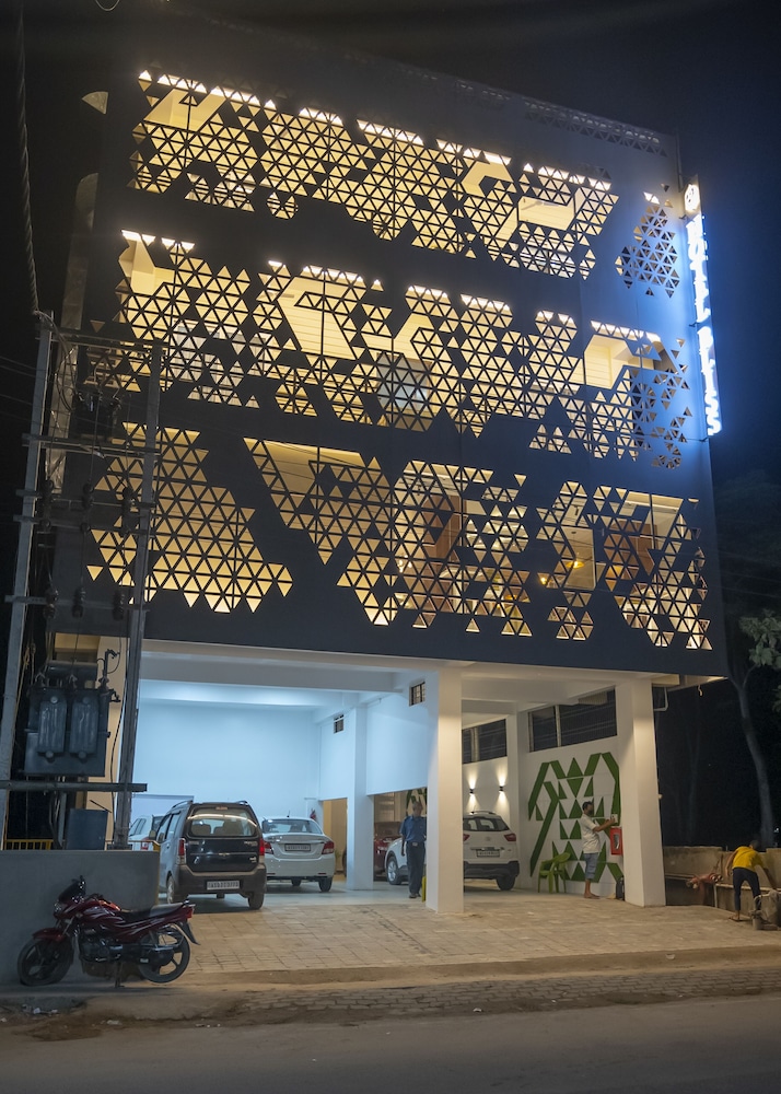 Hotel Bliss — hotel in Jorhat