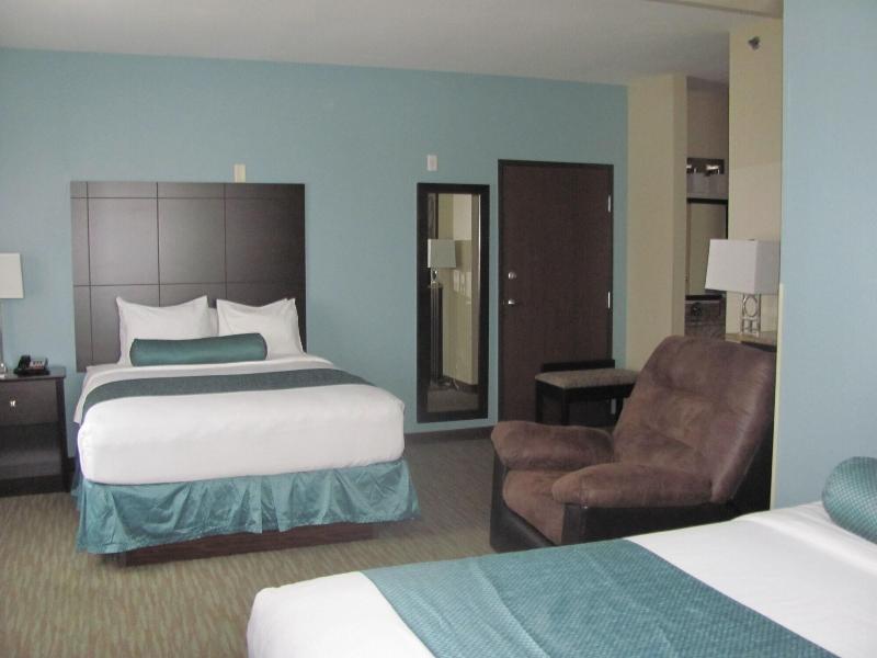 Cobblestone Inn and Suites Fort Dodge - photo 2