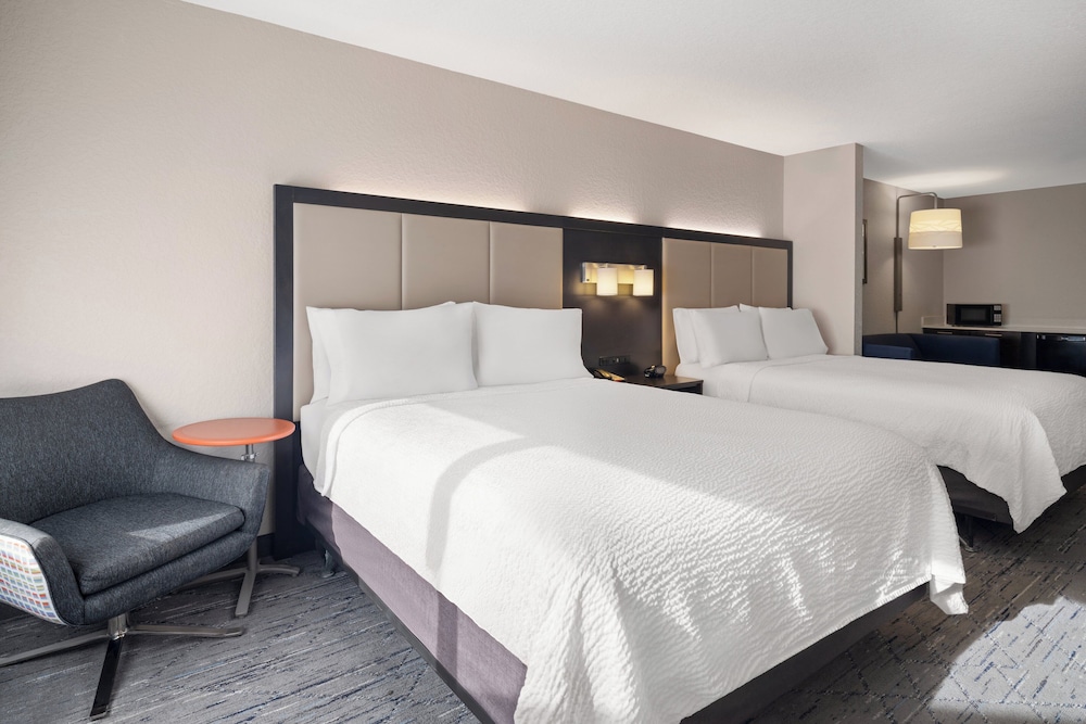 Holiday Inn Express St. Petersburg North by IHG - photo 11