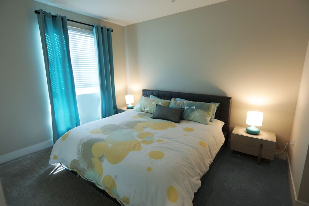 Downtown Cosmopolitan Suites - photo 50