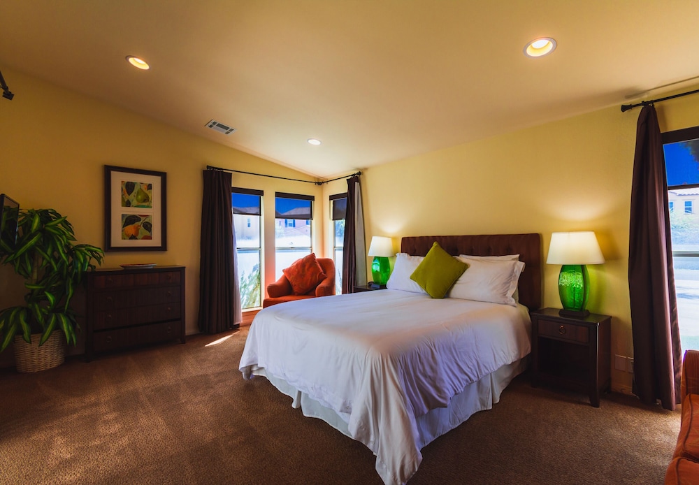 The Villas at Emerald Desert RV Resort - photo 12