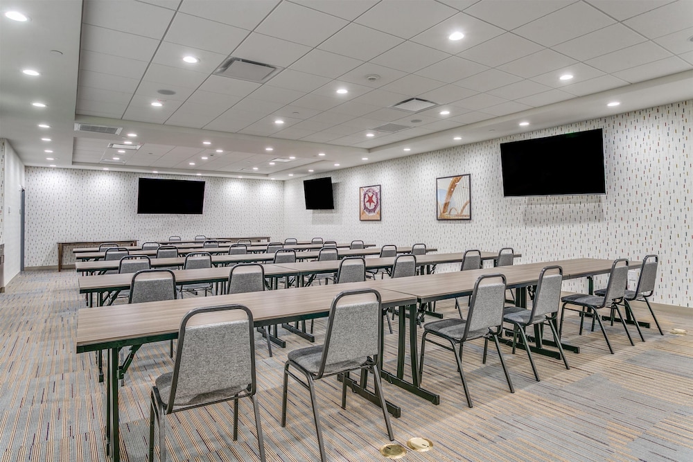 Home2 Suites by Hilton Coppell DFW Grapevine North - photo 23