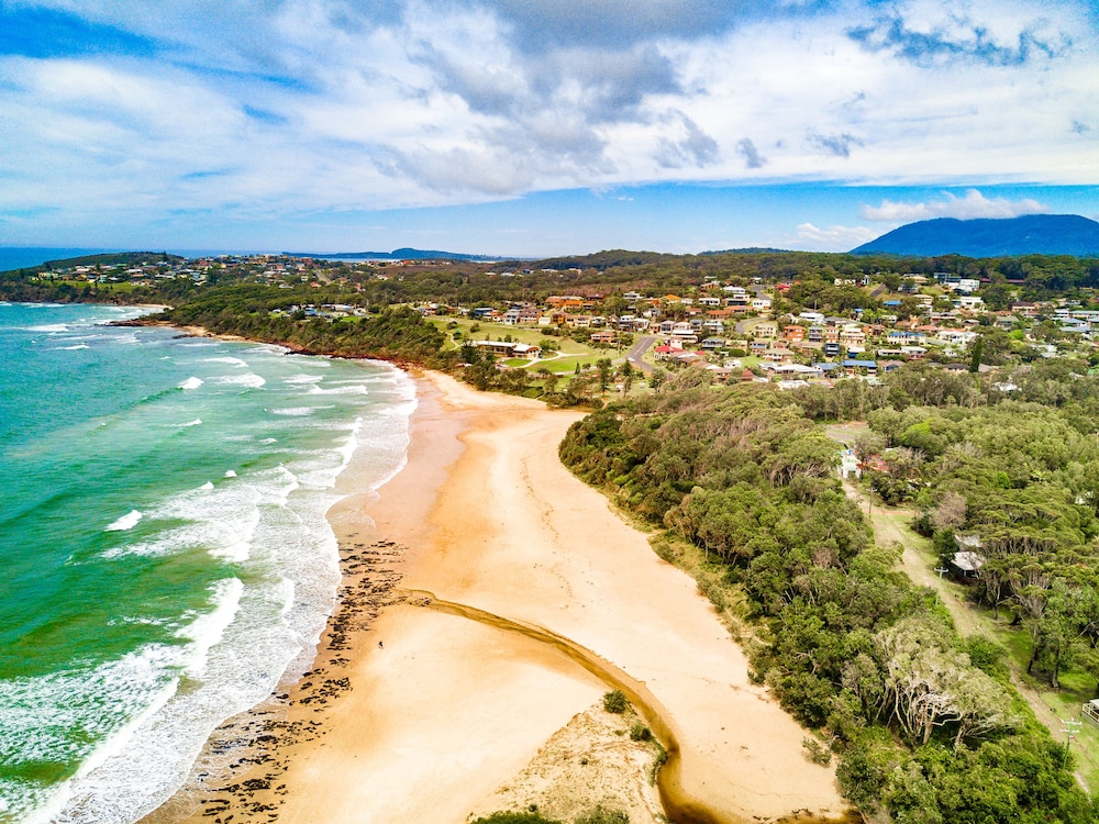 Ingenia Holidays Bonny Hills — 4-Star Luxury Hotel in Bonny Hills, Australia