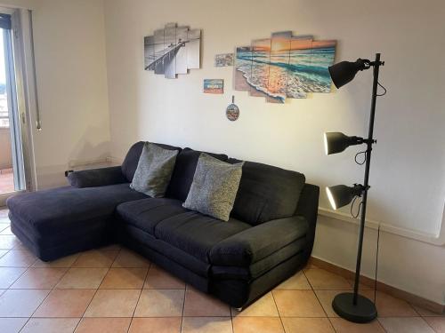 Burago Flat - last minute hotel in Burago Di Molgora