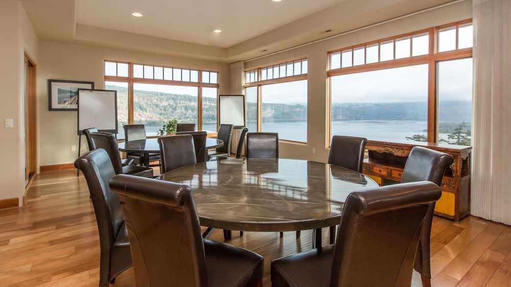 Columbia Cliff Villas Hotel - photo 42