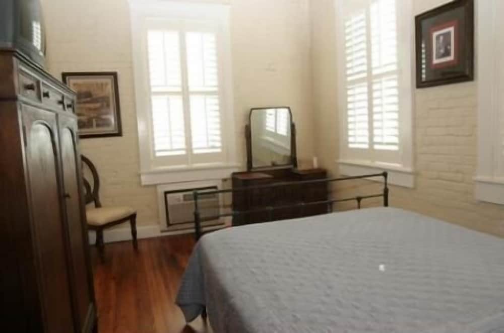 Riverview Hotel - photo 25