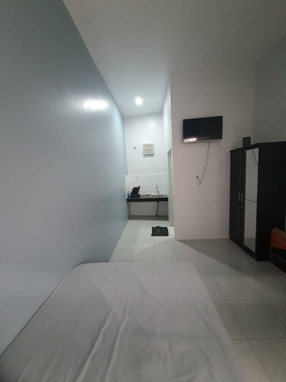 Express O 92284 Kost Mazbie Syariah in South Tangerang, Indonesia