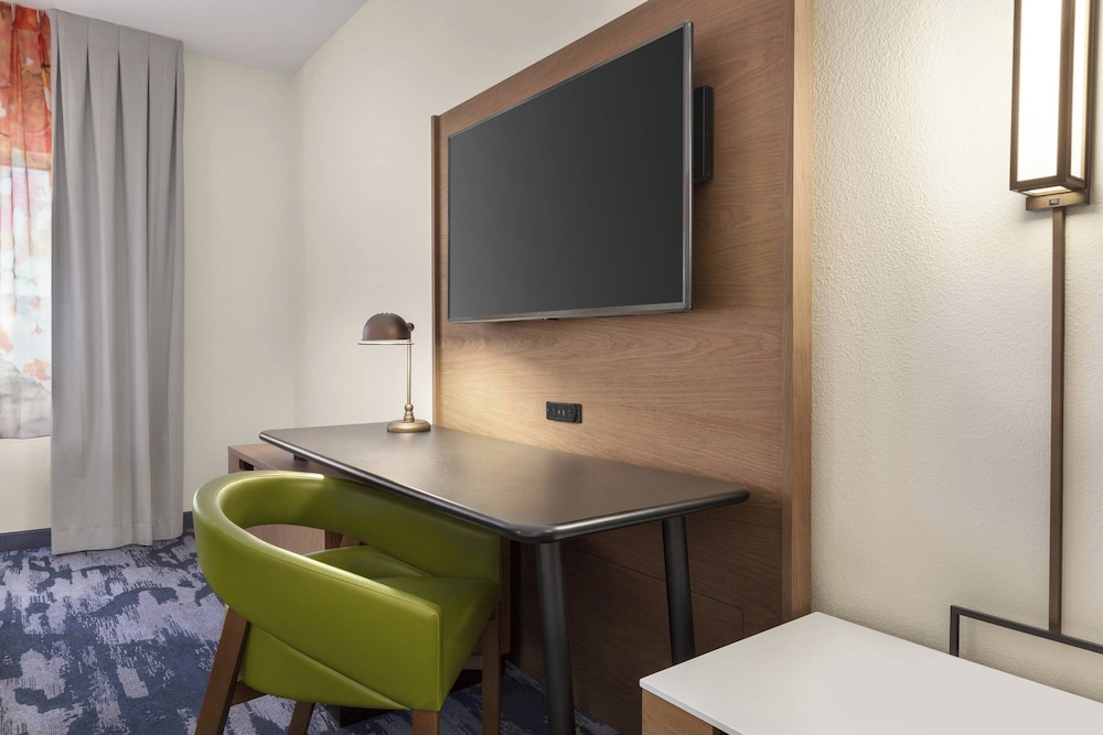 Fairfield Inn by Marriott Tracy - photo 10