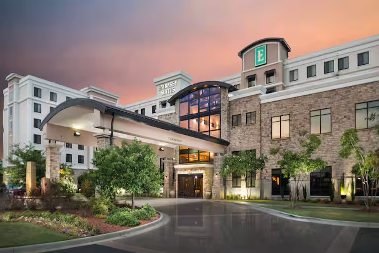 Embassy Suites by Hilton Fayetteville Fort Bragg in Fayetteville, United States