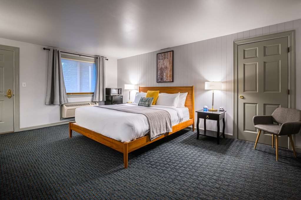 Riverhouse by Weekender - featured photo