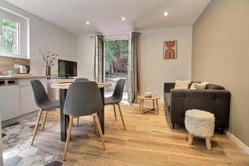 Family Appt Type 3 Centre Ville in Evian-Les-Bains, France