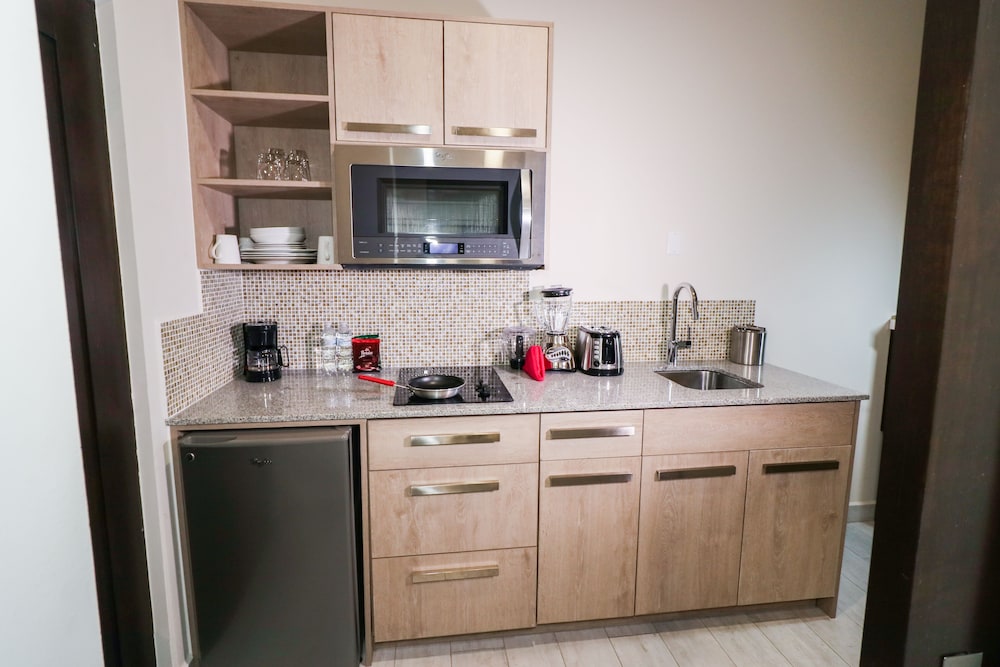 Private kitchenette