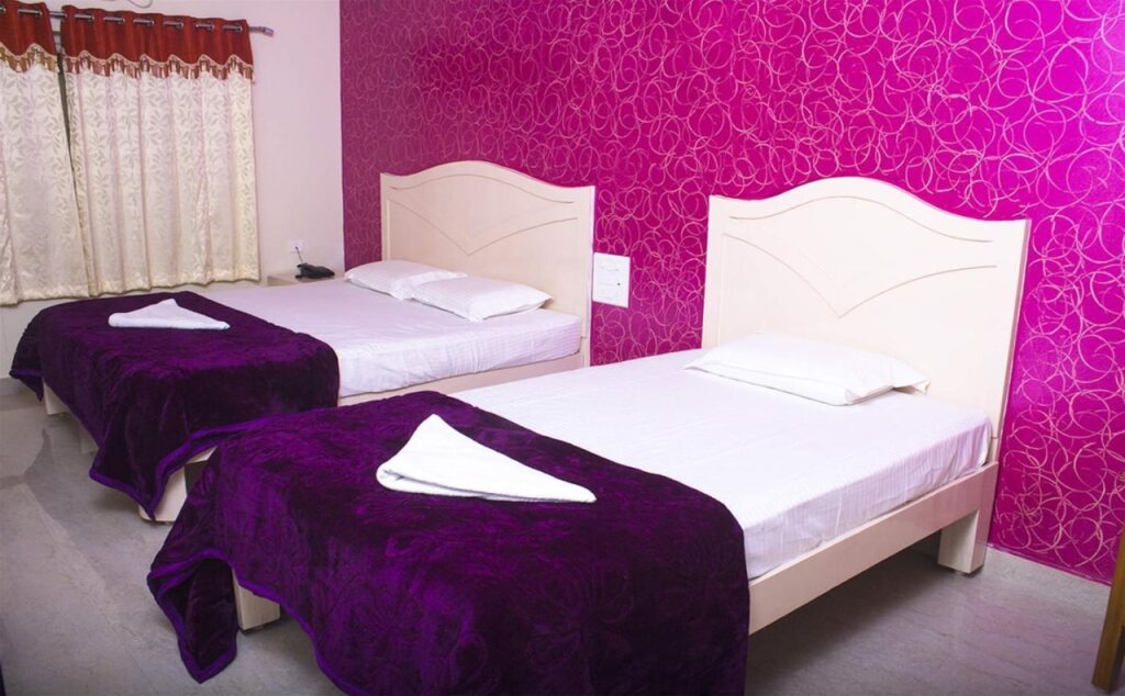 Hotel Kola Grand in Tirupati, India