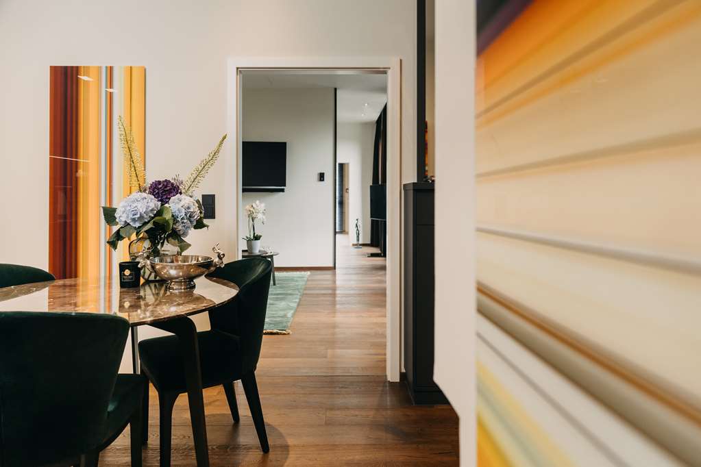 Deluxe Suite Essbereich