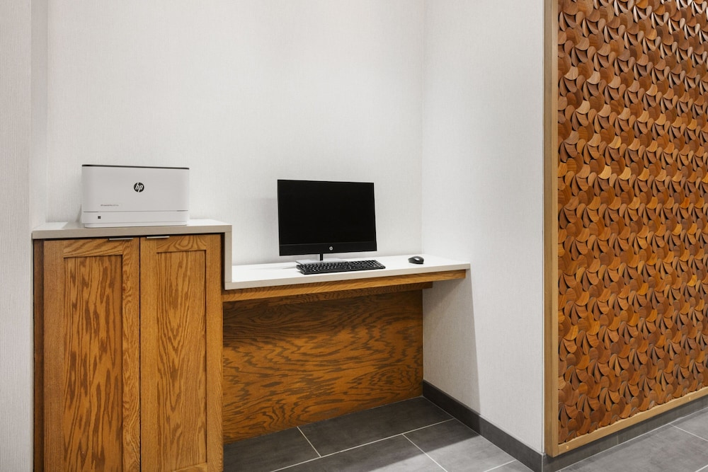 Fairfield by Marriott Inn & Suites Orlando at Millenia - photo 29