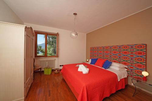 Anna Torri — 4-Star Luxury Hotel in Torri Del Benaco, Italy