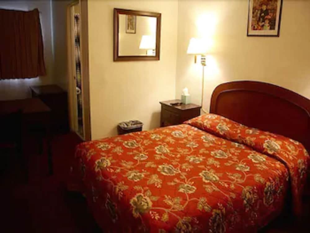 Econo Inn Anchorage - photo 7