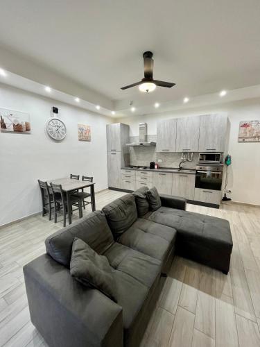 Luxury Apartment B — 4-Star Luxury Hotel in Olbia, Italy