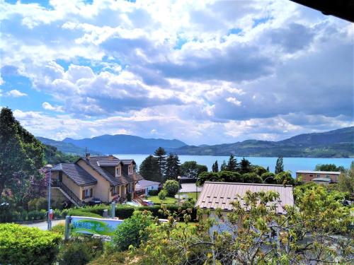 Montagne - last minute hotel in Unknown City