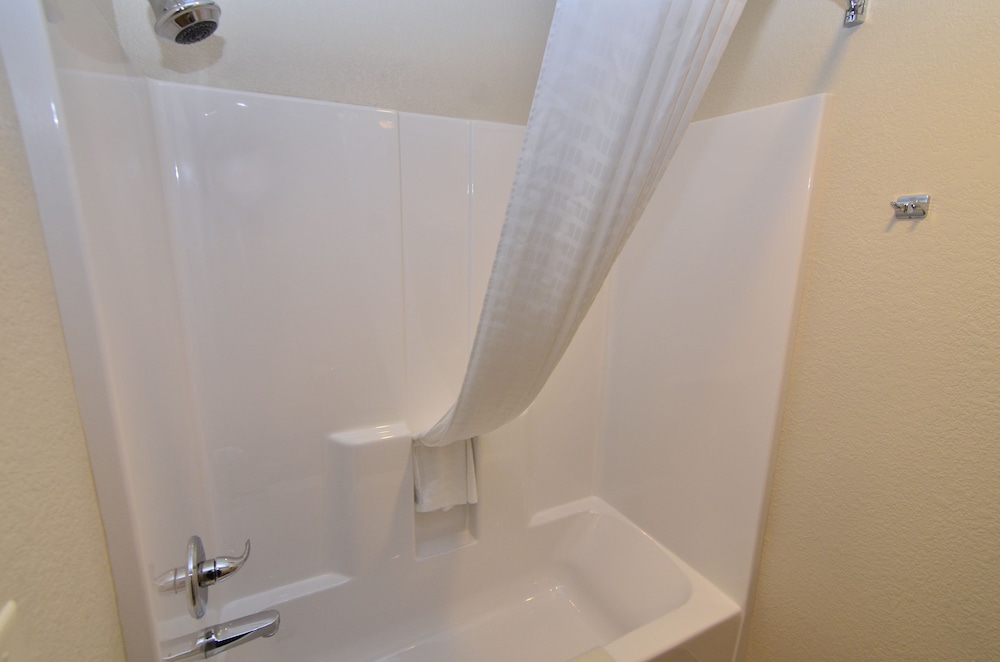 Cobblestone Inn & Suites Manning - photo 82