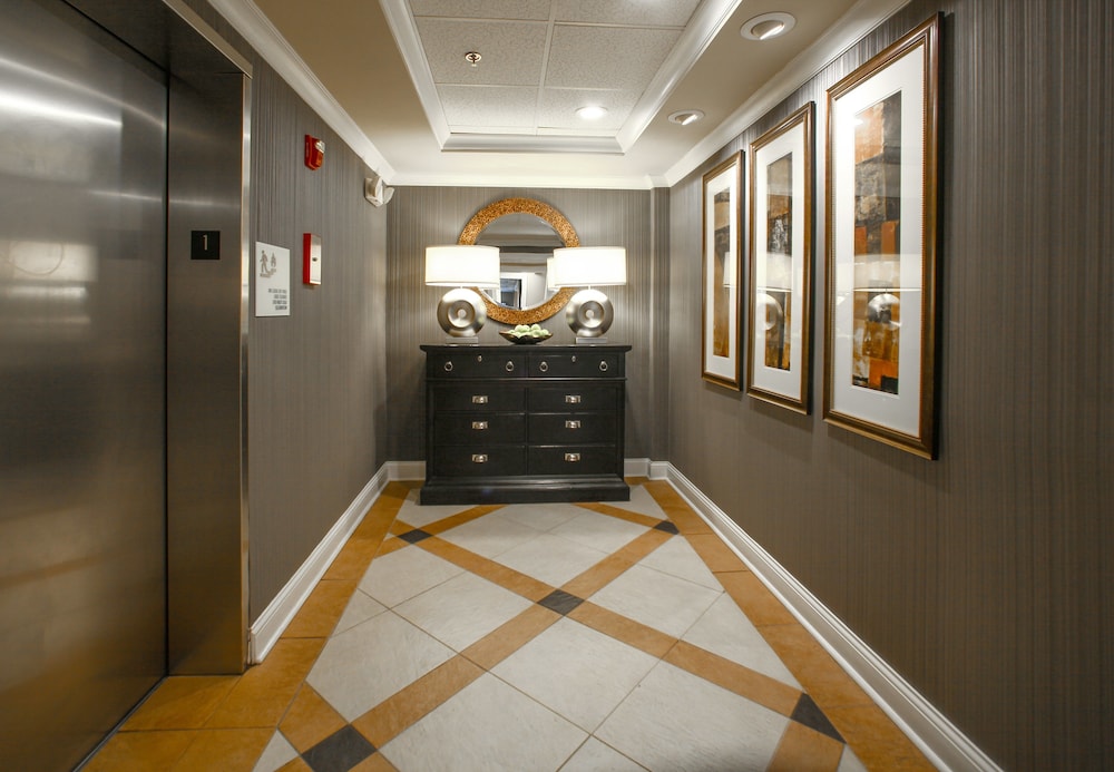 Holiday Inn Express Atlanta Emory University Area by IHG - photo 61