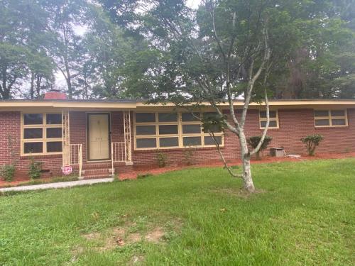 RayneBow Royalty in Orangeburg, United States