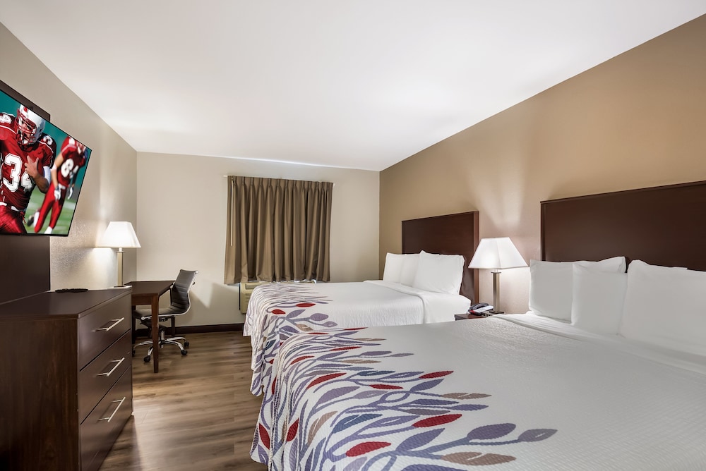 Red Roof Inn Allentown South - photo 18