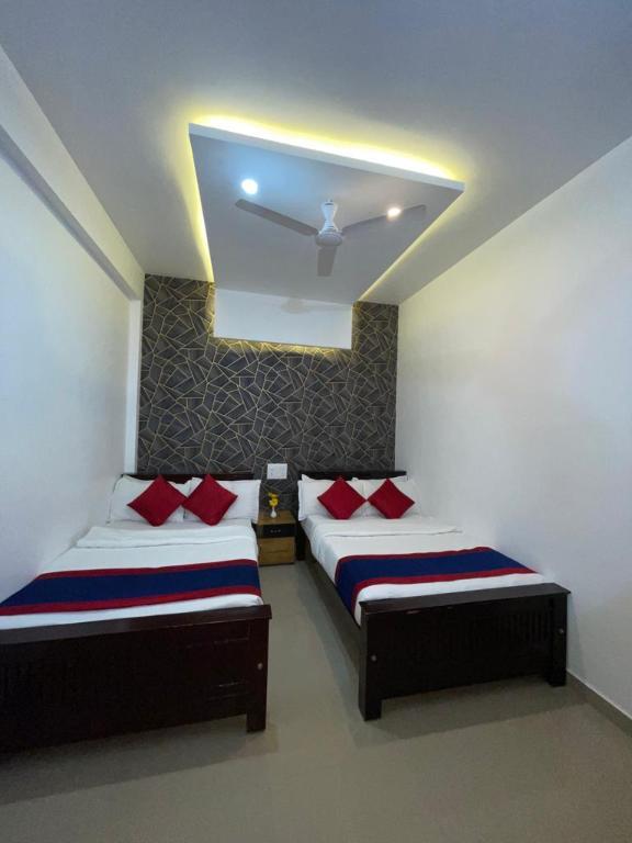 Cofiya Hotel and Restaurant — hotel in Somvarpet
