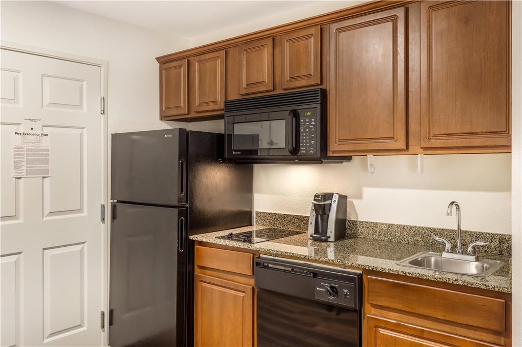 Best Western Plus Valdosta Hotel & Suites - photo 34