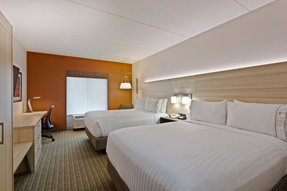 Holiday Inn Express Hotel & Suites Tavares Leesburg by IHG - photo 5