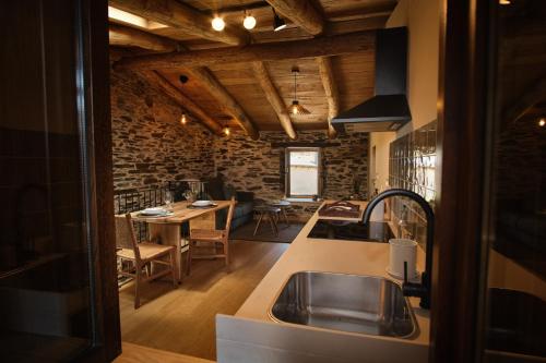A Barreira Lar Da Cima - carbon neutral hotel in Unknown City