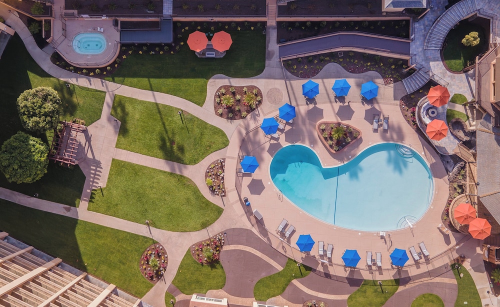 Crowne Plaza San Diego Mission Valley - photo 22