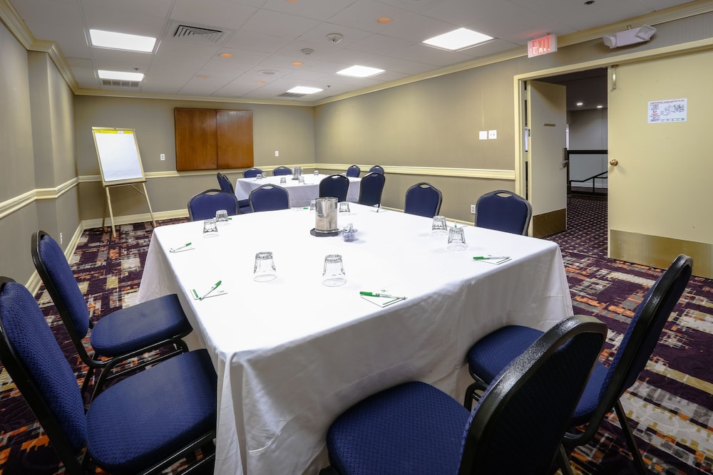 Holiday Inn Austin Midtown by IHG - photo 45