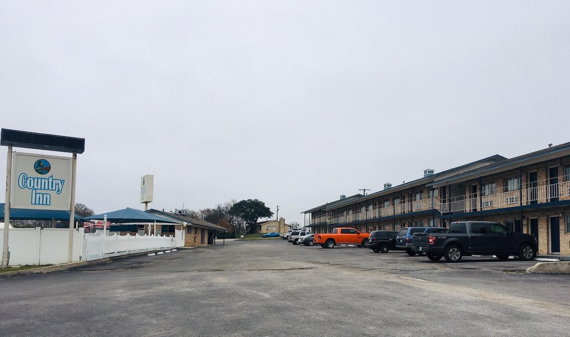 Country inn Lampasas - photo 4