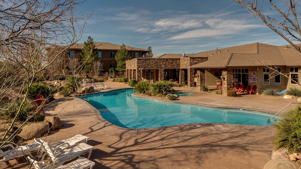 Coral Springs Vacation Resort Solutions in Hurricane, United States