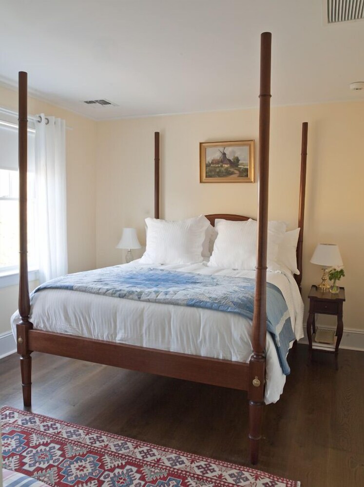 Bridgehampton Inn - photo 12