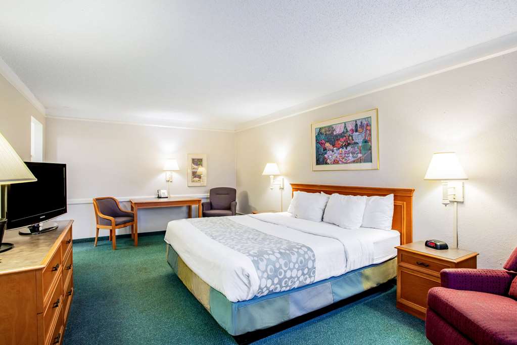 Baymont by Wyndham Abilene - photo 12
