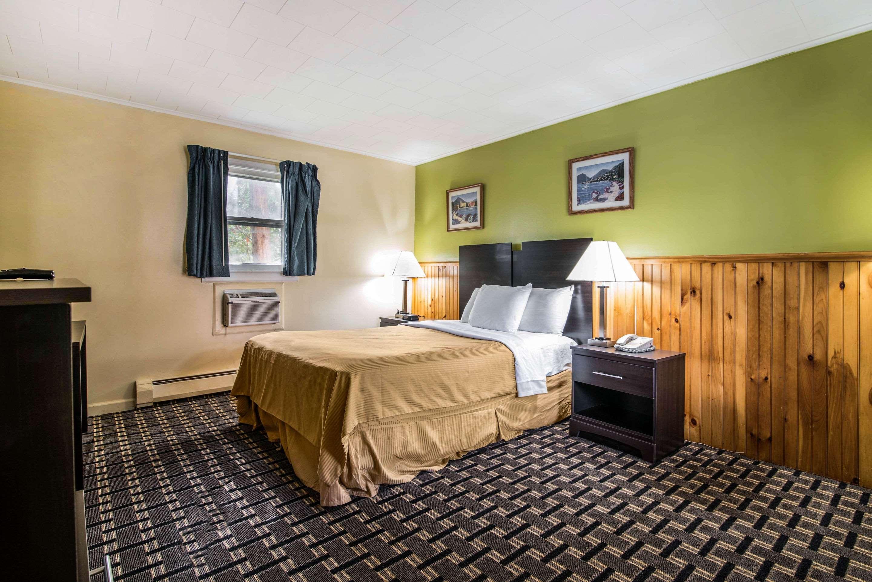 Rodeway Inn Rutland - photo 10